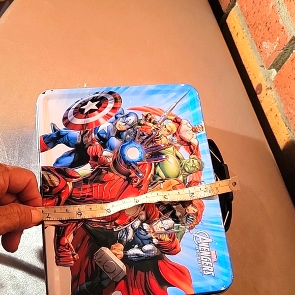 Vintage Marvel the Avengers Metal Lunch Box - Picture 9 of 10